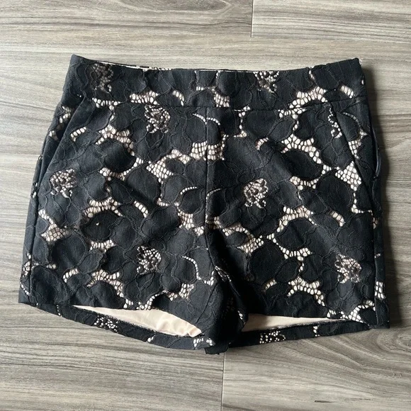 express dress shorts New Express Women's Black Size 00 28W Pleated Dress Shorts